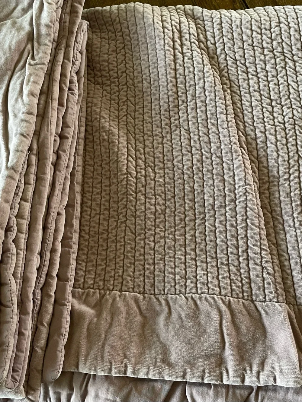 Lavender Quilt - Pottery Barn (Queen)